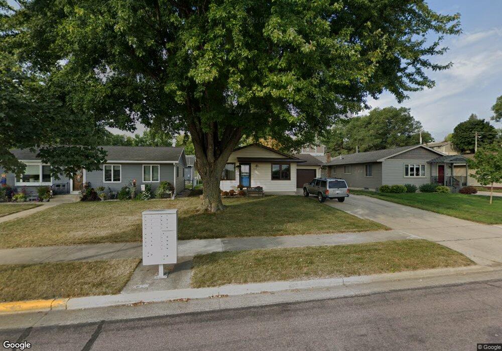 1513 N Jefferson St, New Ulm, MN 56073 - photo 1