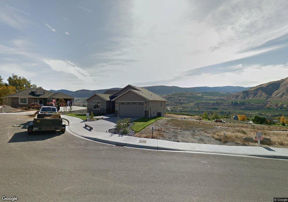 1901 8th St SE, East Wenatchee, WA 98802 - photo 1