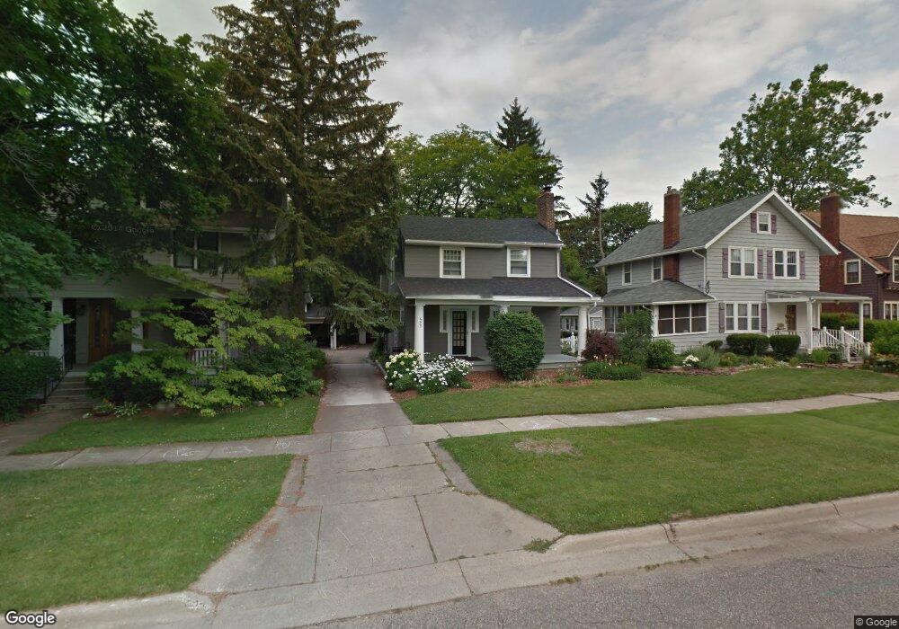 609 Westmoreland Ave, Lansing, MI 48915 - photo 1