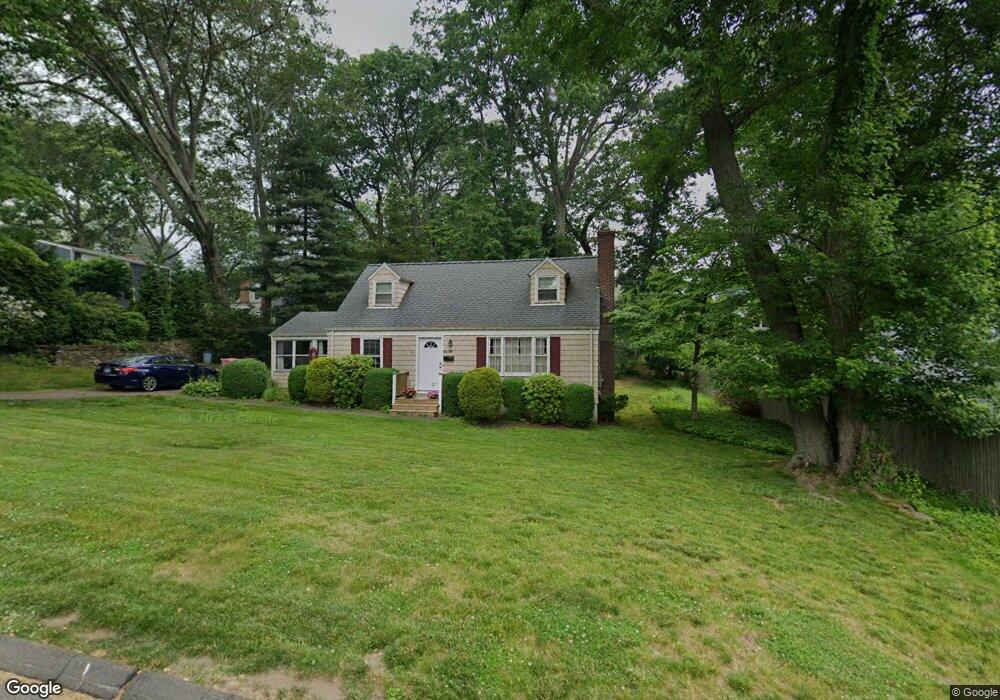 36 Nutmeg Ln, Fairfield, CT 06824 - photo 1