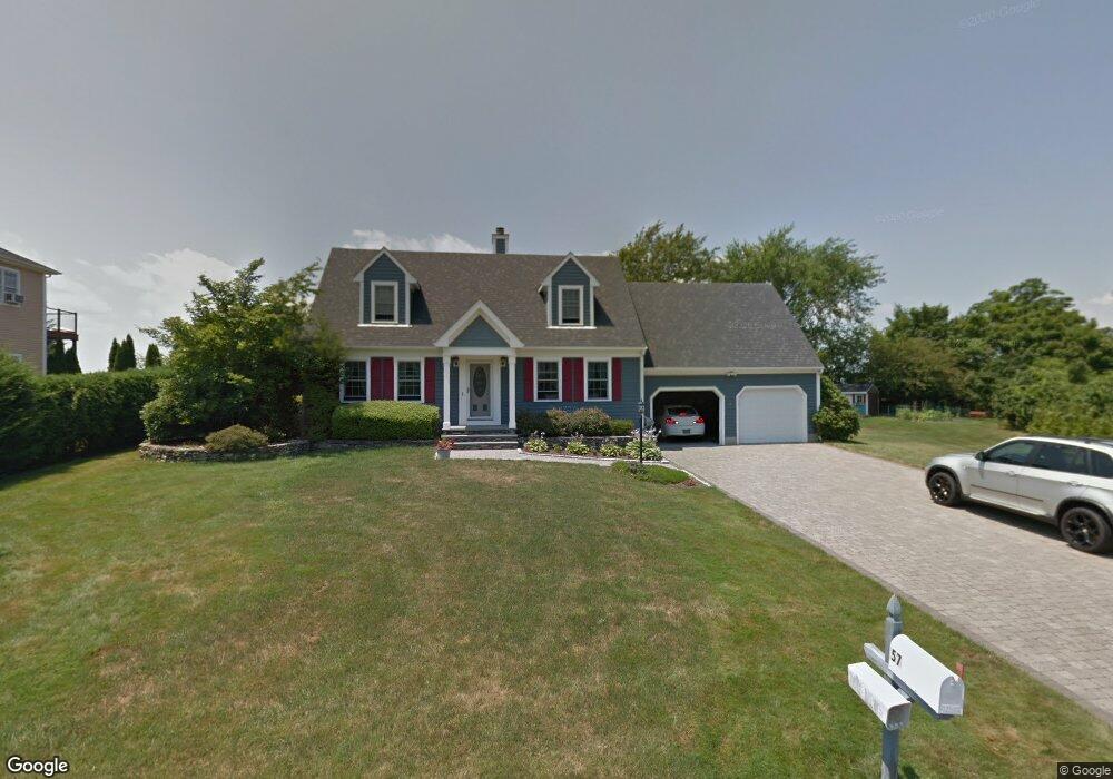 57 Gossets Turn Dr, Middletown, RI 02842 - photo 1
