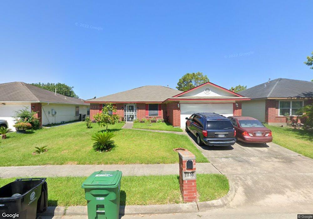 11138 Linden Gate Dr, Houston, TX 77075 - photo 1