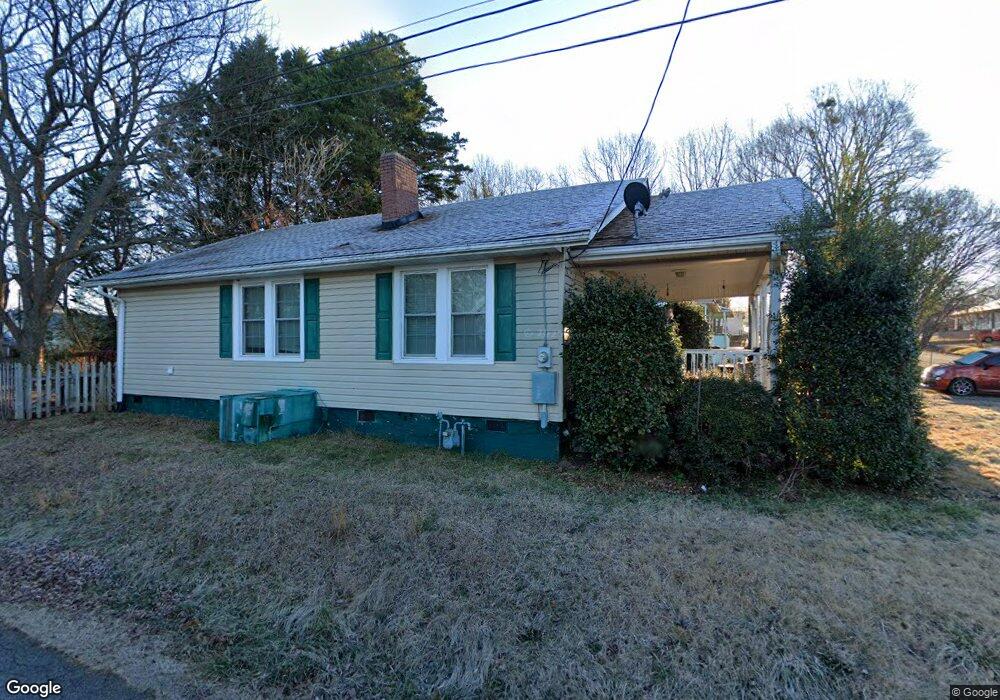 39 Gosnell Ave, Inman, SC 29349 - photo 1