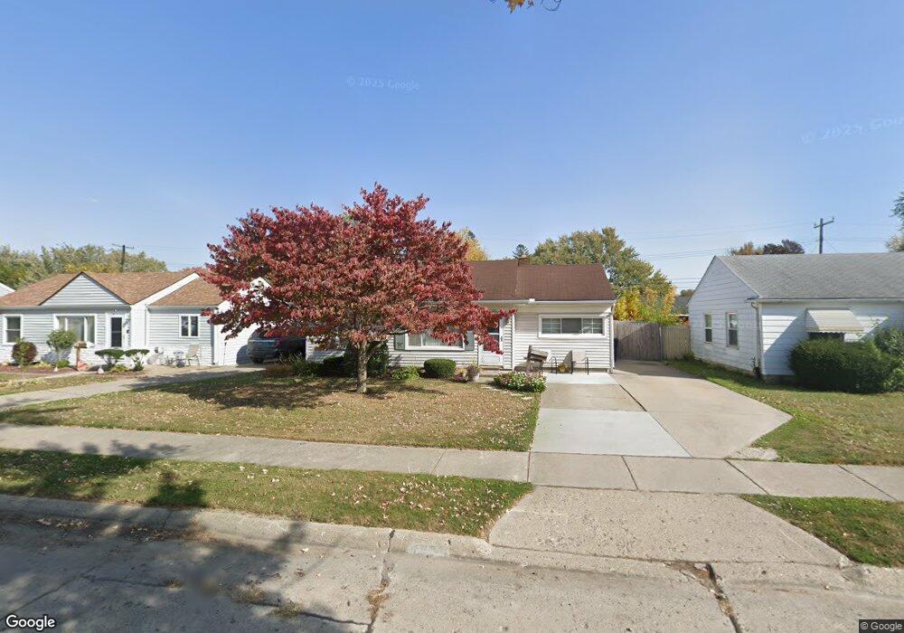 27320 Woodmont St, Roseville, MI 48066 - photo 1