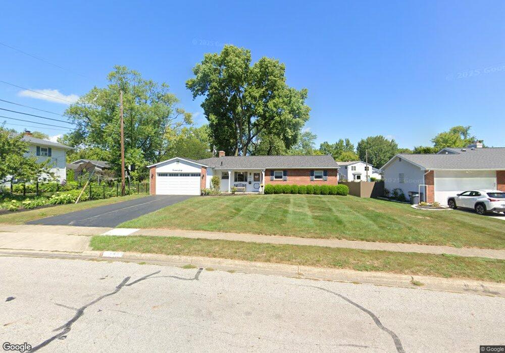 1460 Montcalm Rd, Columbus, OH 43221 - photo 1