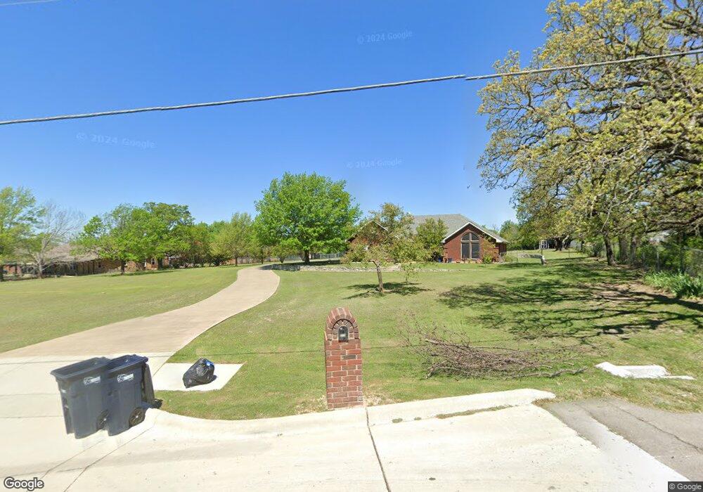 910 W Park Ave unit B, Weatherford, TX 76086 - photo 1