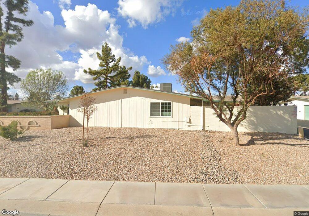 10530 W Highwood Ln, Sun City, AZ 85373 - photo 1