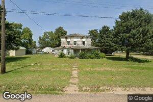 705 N Chestnut St, Red Cloud, NE 68970