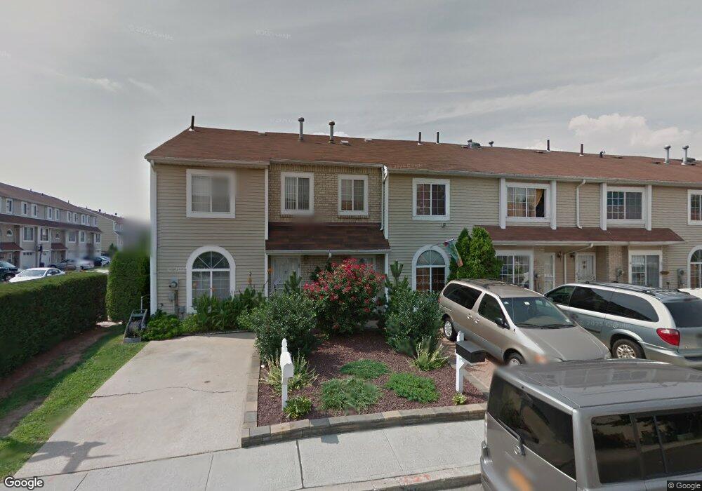 67 Adrianne Ln, Staten Island, NY 10303 - photo 1