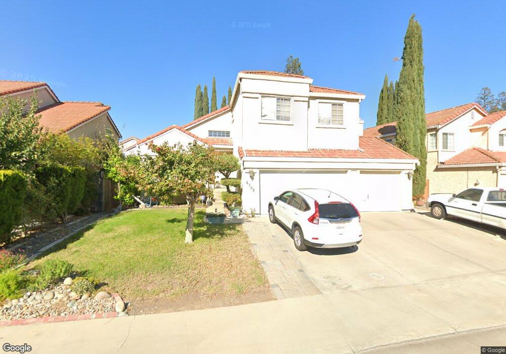 4709 Flox Way, Elk Grove, CA 95758 - photo 1