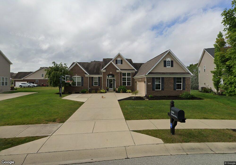 12819 Clairmont Dr, Fishers, IN 46037 - photo 1