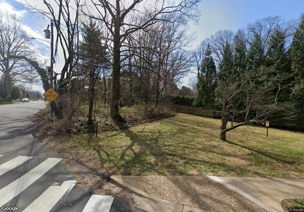 5700 Little Falls Rd, Arlington, VA 22207 - photo 1