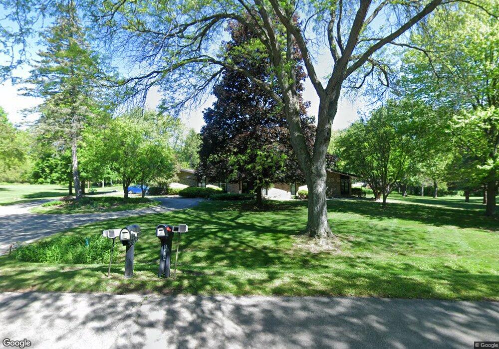 1327 Dye Krest Cir, Flint, MI 48532 - photo 1