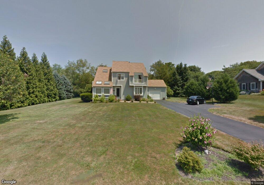 5 Coggeshall Cir, Middletown, RI 02842 - photo 1