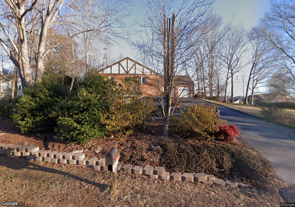 73 Chestnut Ln, Hendersonville, NC 28792 - photo 1