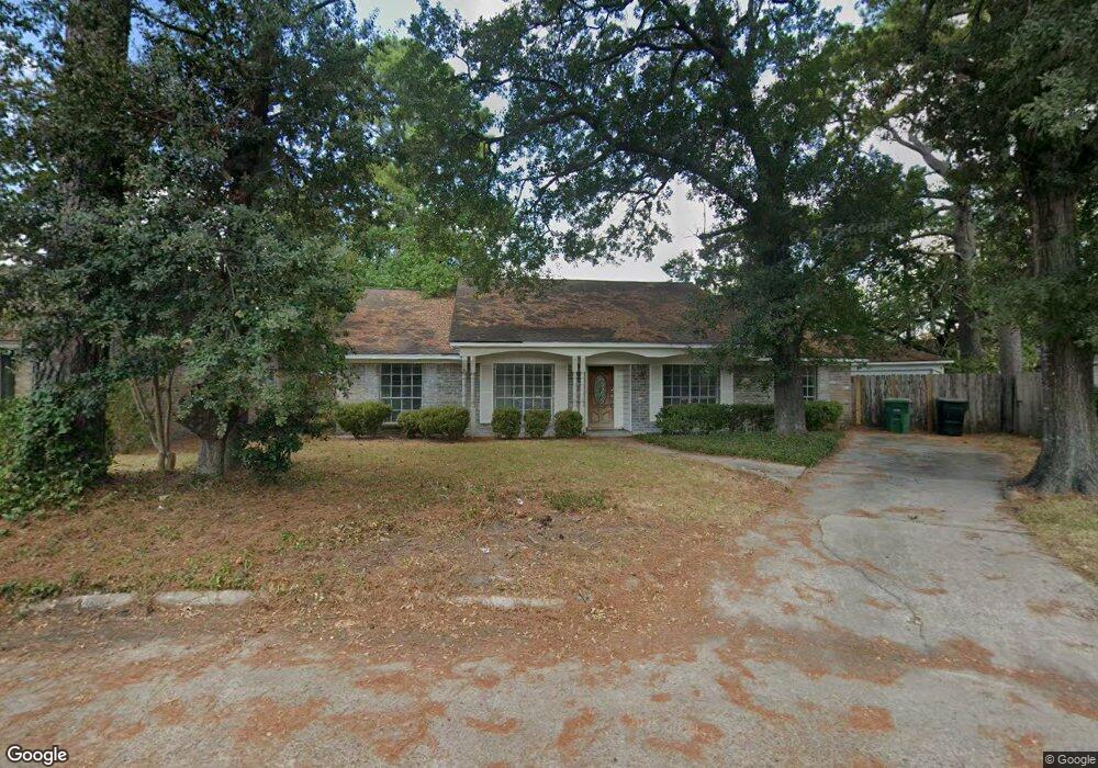 7219 Bayou Oaks Dr, Houston, TX 77088 - photo 1