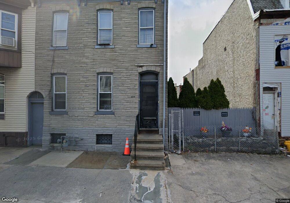 634 Schuylkill Ave, Reading, PA 19601 - photo 1