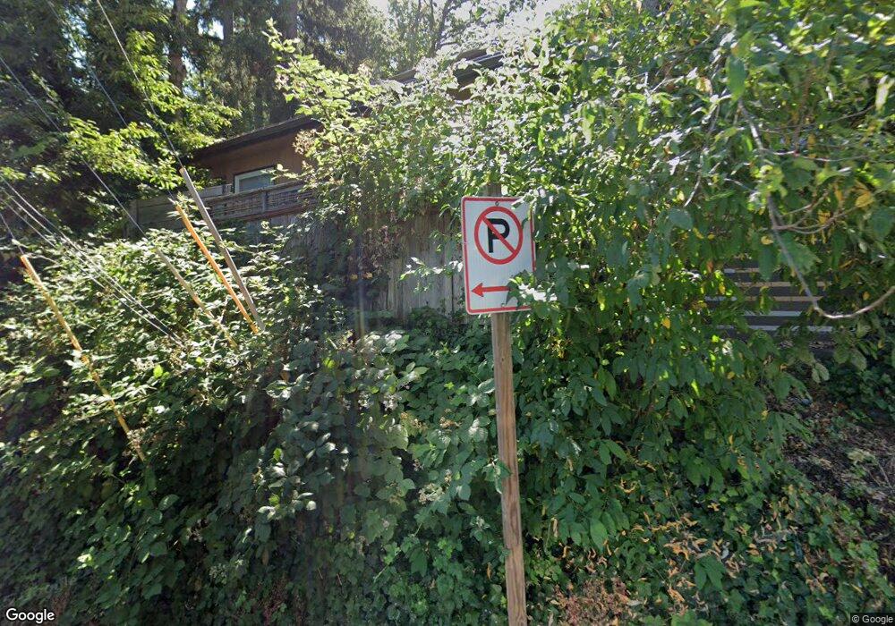 241 Sunset Dr, Eugene, OR 97403 - photo 1