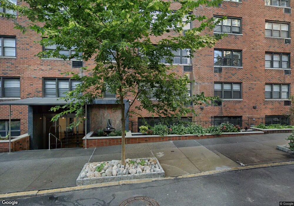 For Rent $2,892/month • Co-Listing Agent