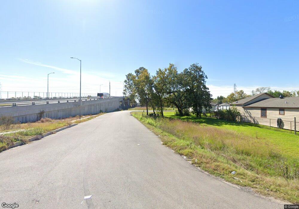 4120 Lumber Ln, Houston, TX 77016 - photo 1