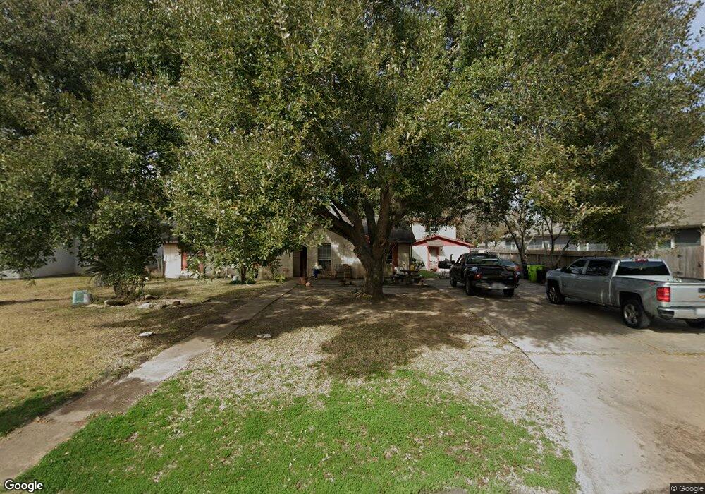 3415 Avenue O, Rosenberg, TX 77471 - photo 1