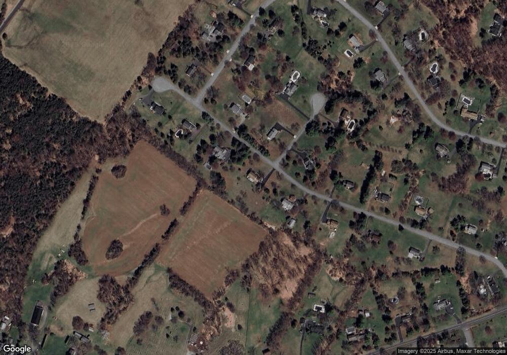 12 Shepherds Ln, Whitehouse Station, NJ 08889 - photo 1