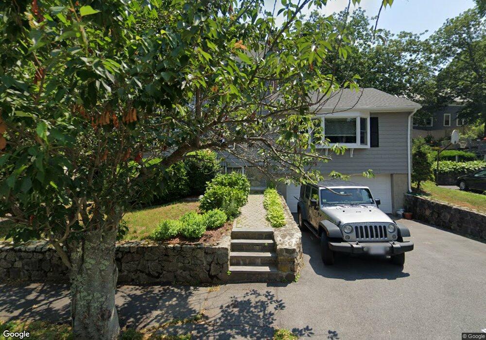 35 Beverly Rd, Swampscott, MA 01907 - photo 1