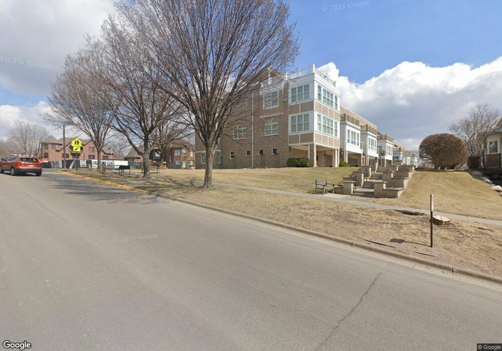 712 Widsten Cir, Wayzata, MN 55391 - photo 1