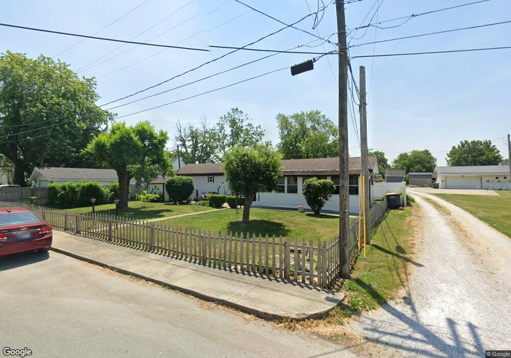 520 1/2 Green St, Tipton, IN 46072 - photo 1