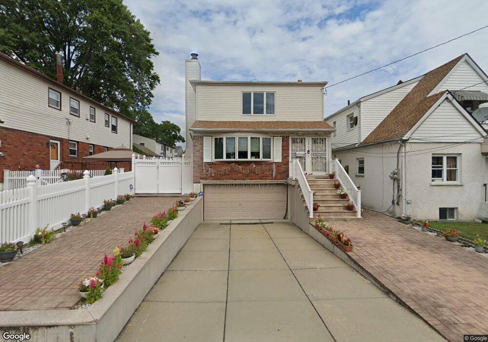 13507 62nd Rd, Flushing, NY 11367 - photo 1