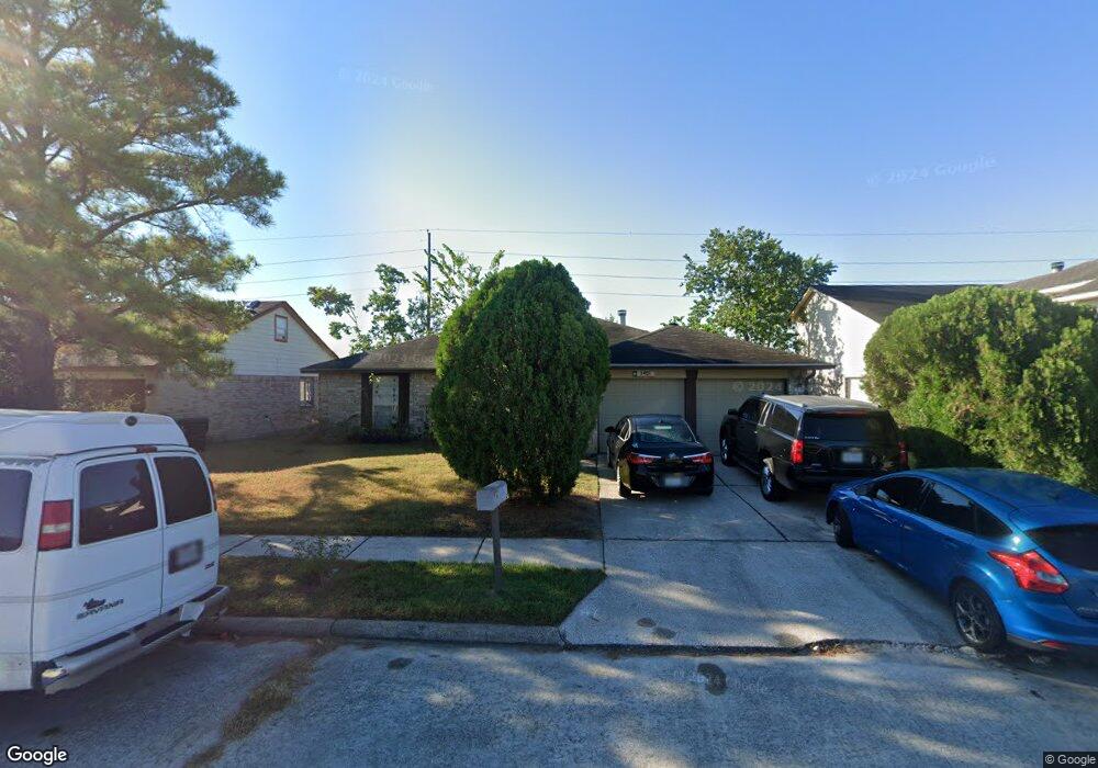 3451 Hombly Rd, Houston, TX 77066 - photo 1