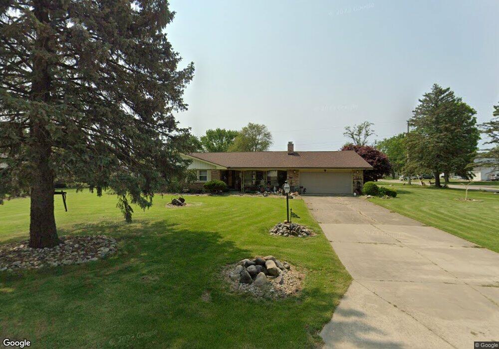1333 Fieldhouse Ave, Elkhart, IN 46517 - photo 1