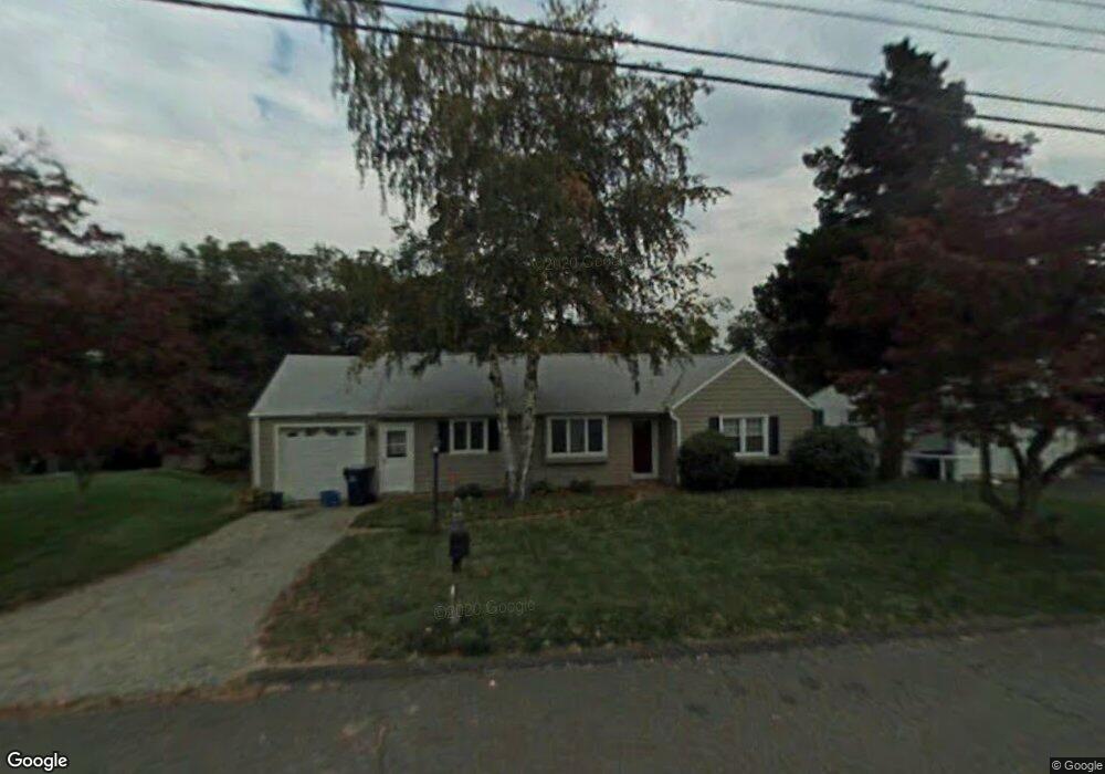 21 Arden Rd, Trumbull, CT 06611 - photo 1