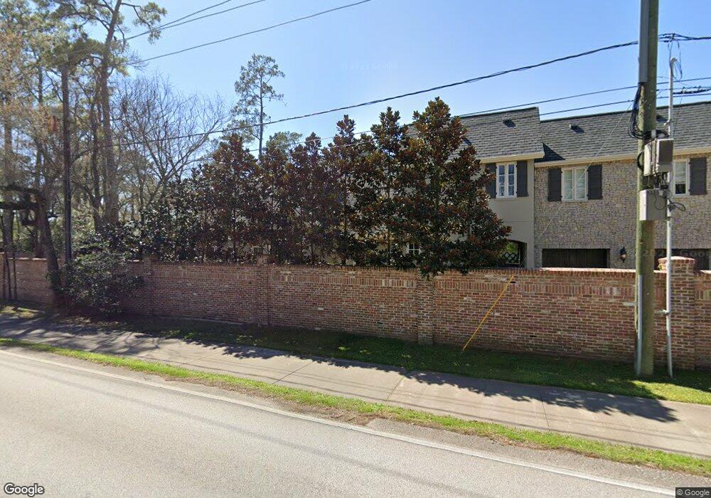 10 Beebe Ln, Houston, TX 77024 - photo 1