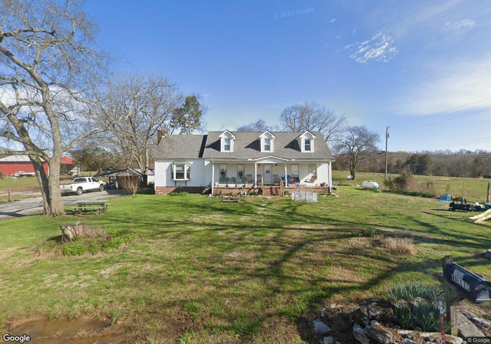 155 Wallis Rd, Shelbyville, TN 37160 - photo 1