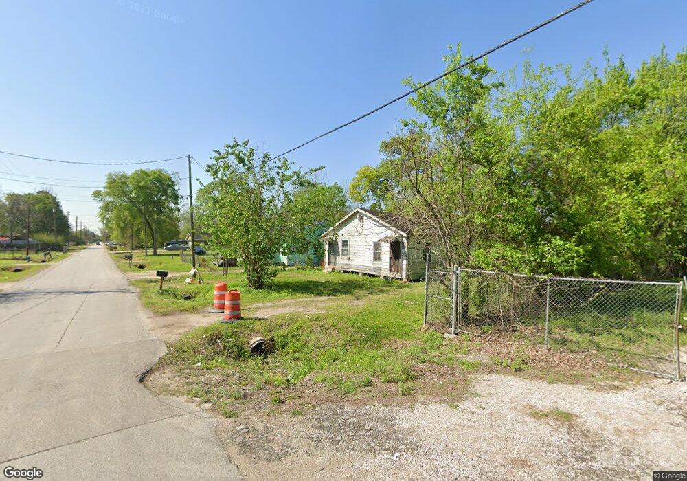 8021 Peachtree St, Houston, TX 77016 - photo 1