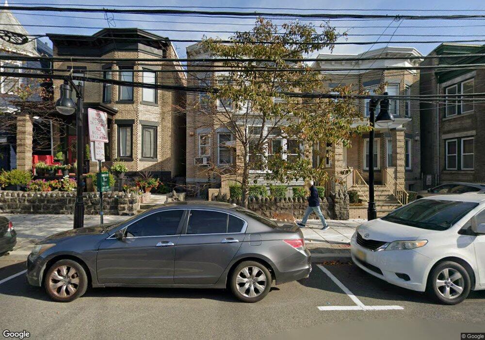 212 Palisade Ave, Union City, NJ 07087 - photo 1