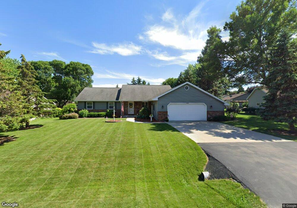 W2783 Breezewood Dr, Appleton, WI 54915 - photo 1