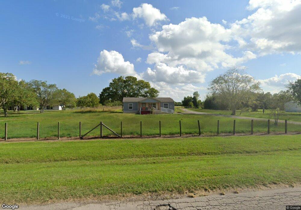 4697 Wickwillow Ln, Alvin, TX 77511 - photo 1