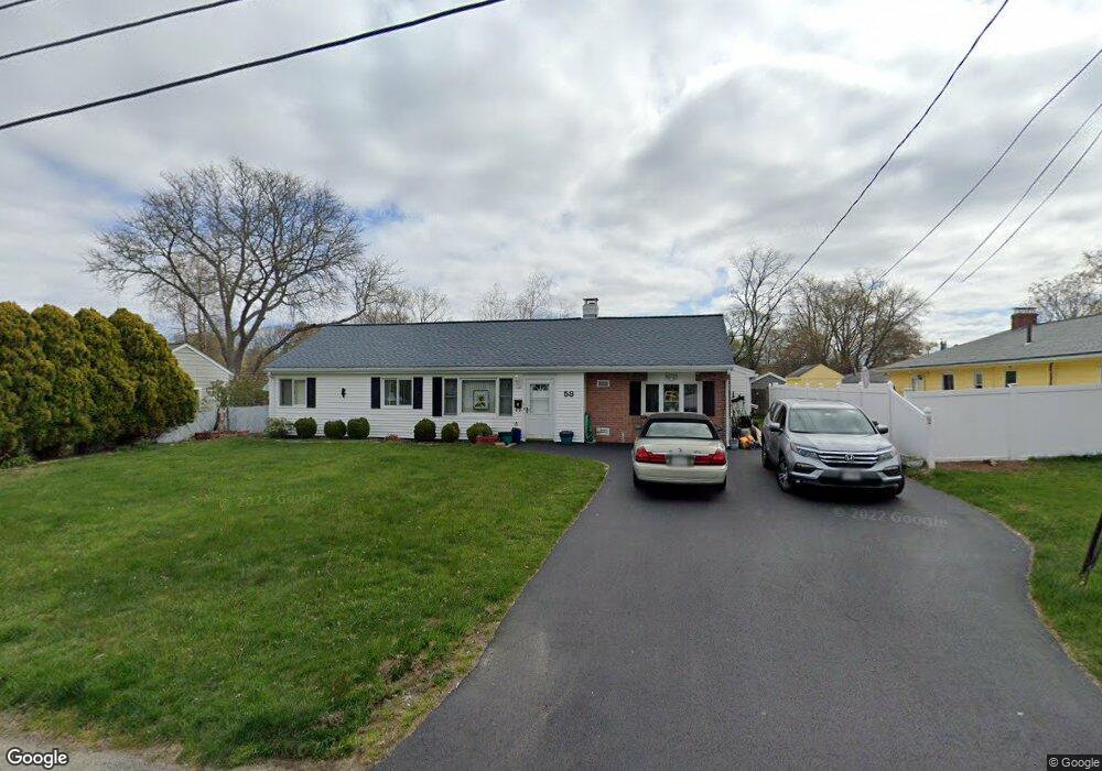 58 Brookfield Cir, Framingham, MA 01701 - photo 1