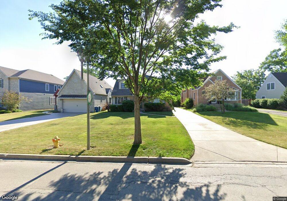 252 N Myrtle Ave, Elmhurst, IL 60126 - photo 1