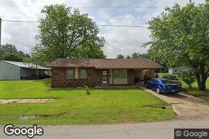413 E John St, Campbell, MO 63933