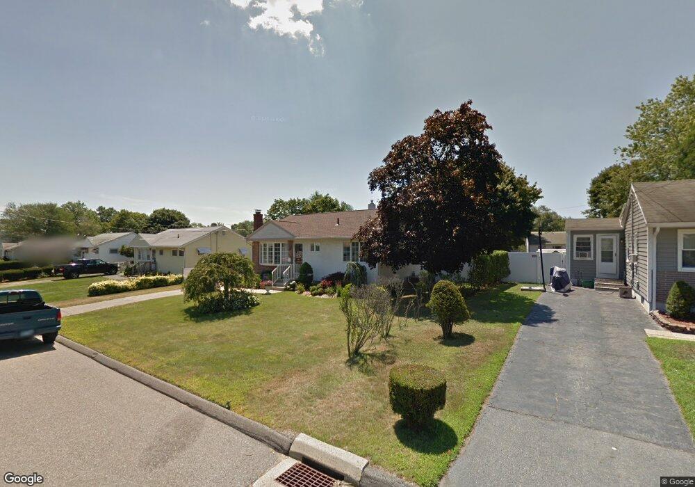 36 Check Point Ln, West Haven, CT 06516 - photo 1