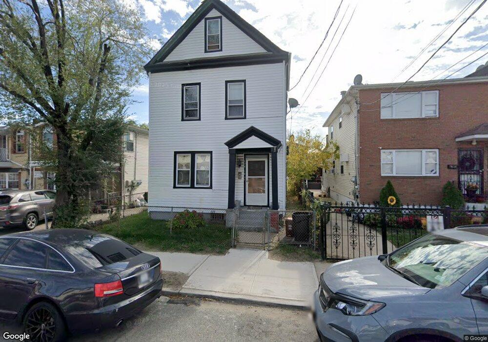 17410 125th Ave, Jamaica, NY 11434 - photo 1