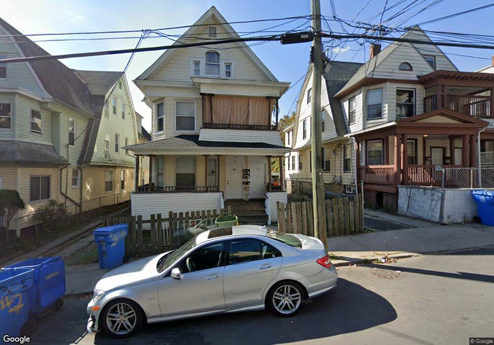 305 Willow St, Waterbury, CT 06710 - photo 1