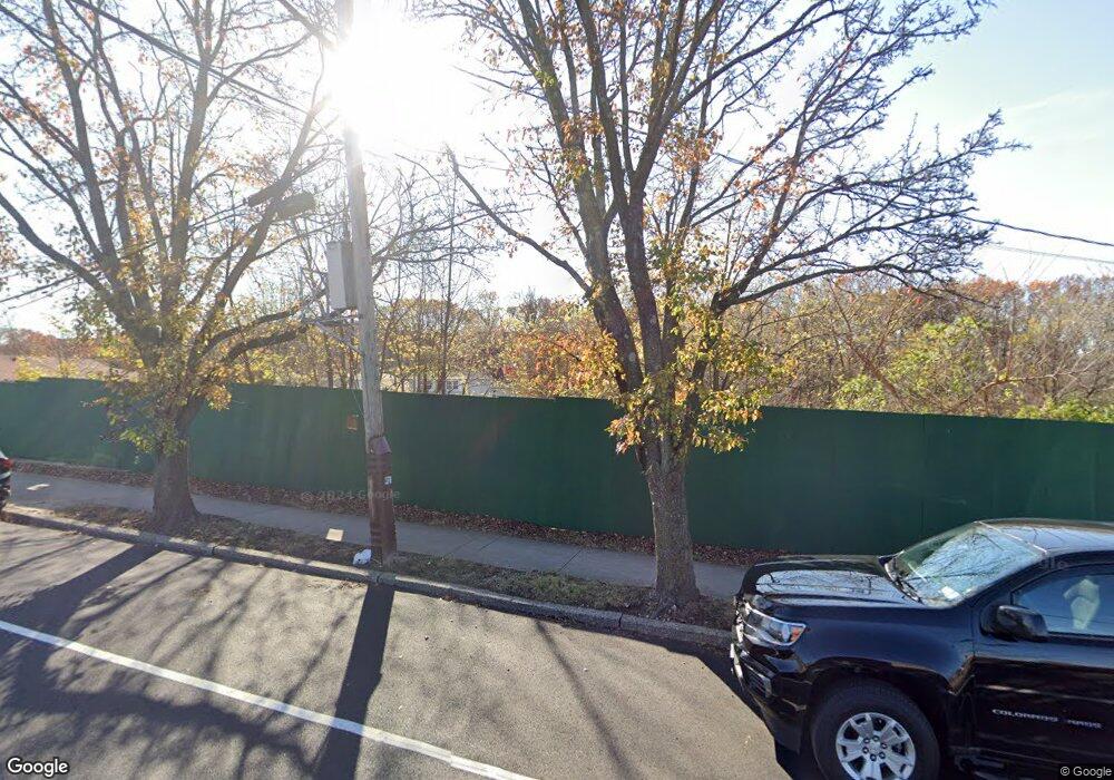 908 Clove Rd unit 24, Staten Island, NY 10301 - photo 1