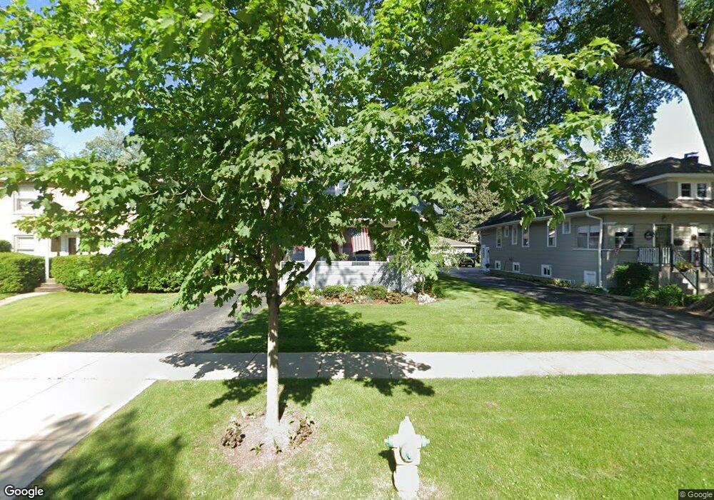 361 N Larch Ave, Elmhurst, IL 60126 - photo 1