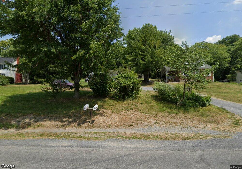 1140 Round Hill Rd, Winchester, VA 22602 - photo 1