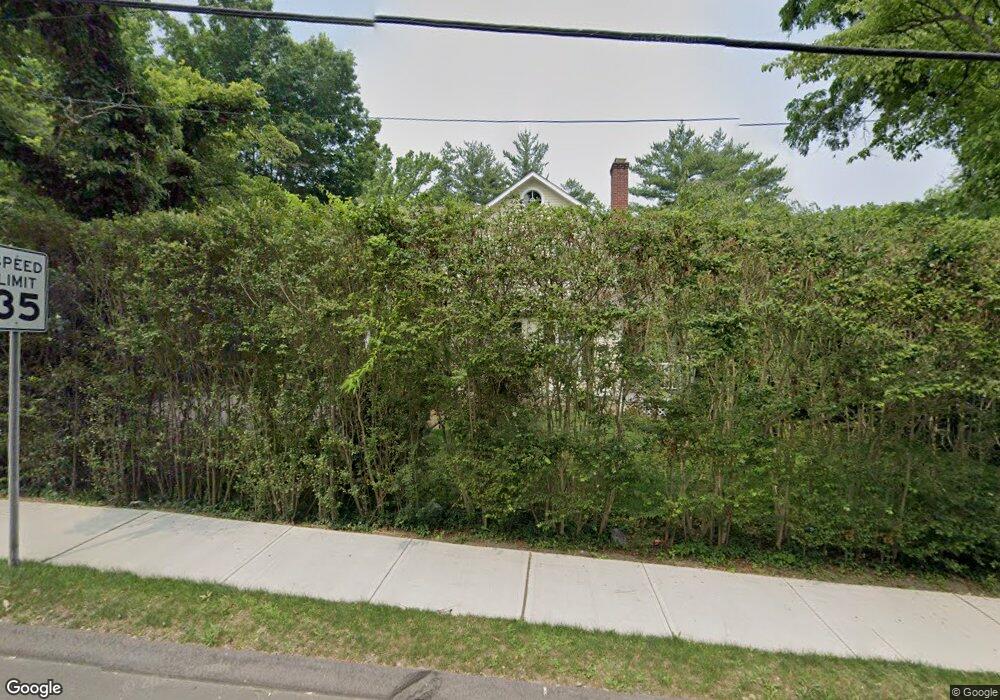 266 Tokeneke Rd, Darien, CT 06820 - photo 1