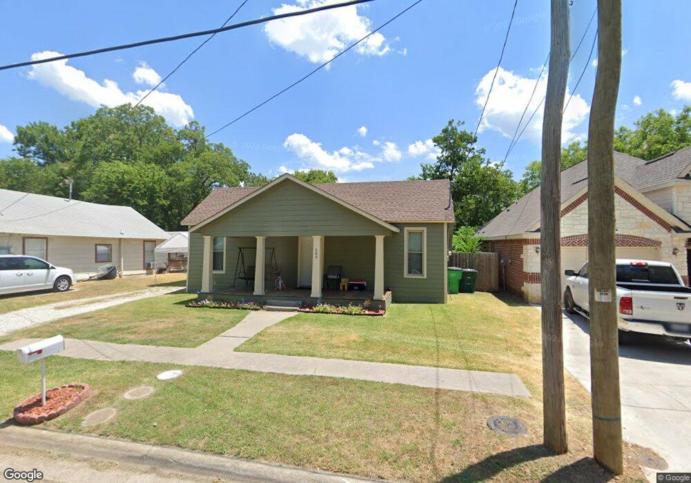 506 Ritchey St, Gainesville, TX 76240 - photo 1